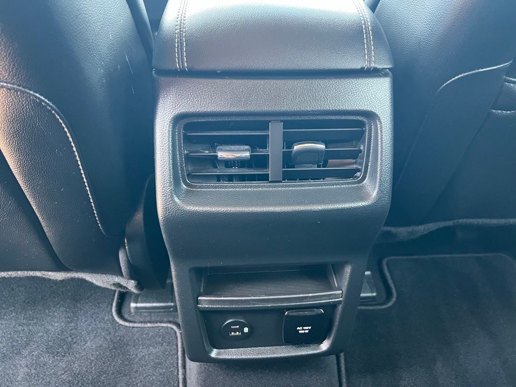 Used 2022 Ford Edge SUV