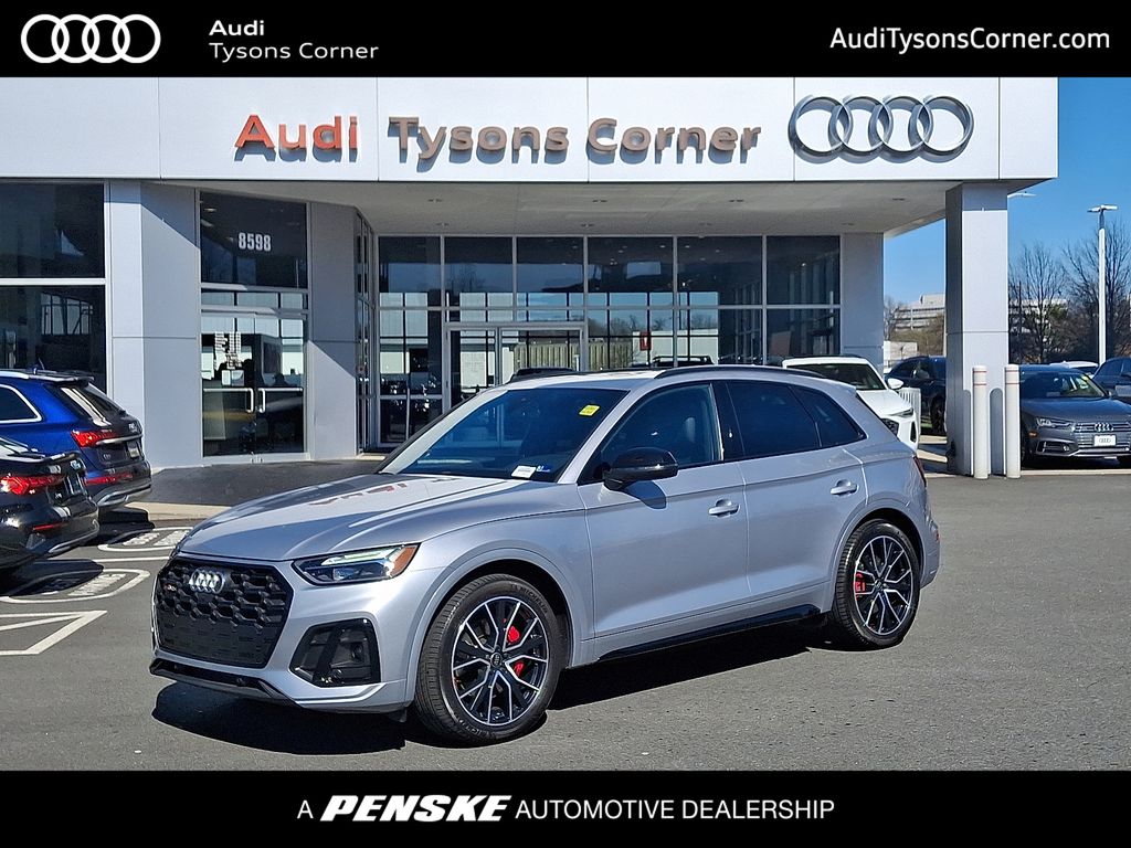 Thumbnail: 2023 Audi SQ5 - 1