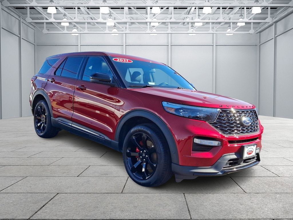 2021 Ford Explorer ST 3