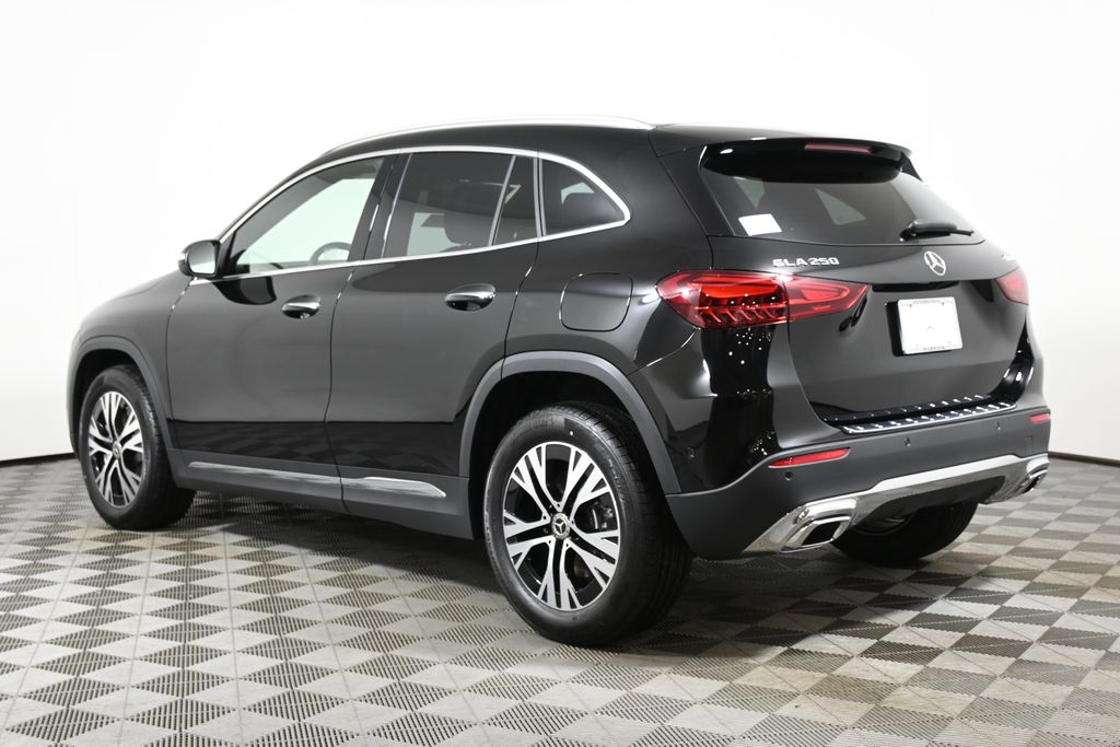 Thumbnail: 2025 Mercedes-Benz GLA - 5