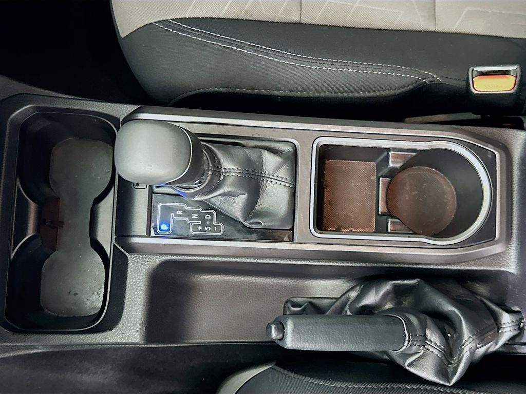 Thumbnail: 2023 Toyota Tacoma - 17