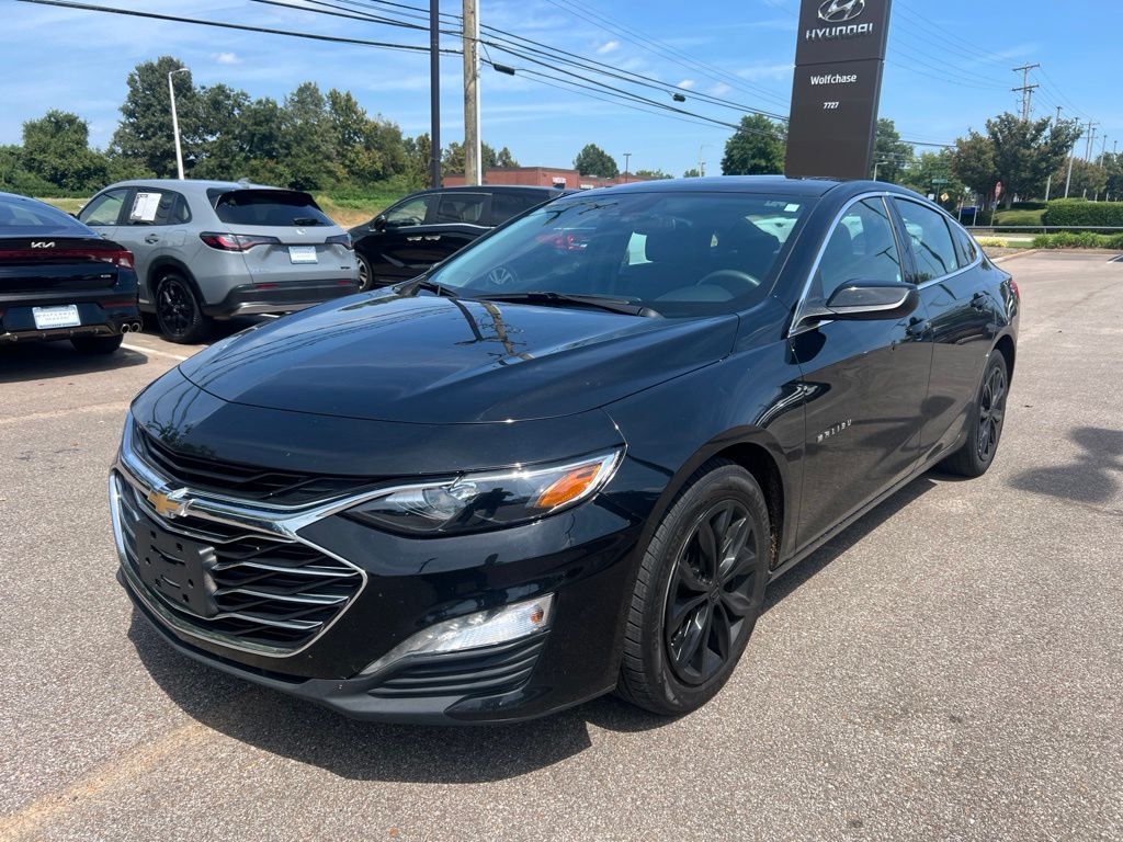 Mosaic Black Metallic 2024 Chevrolet Malibu Sedan Front-Wheel Drive Continuously Variable Transmission