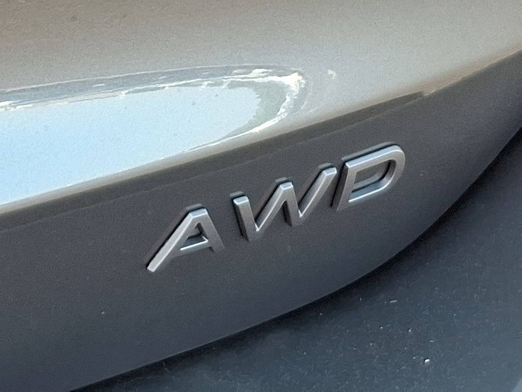 Thumbnail: 2025 Nissan Kicks - 12