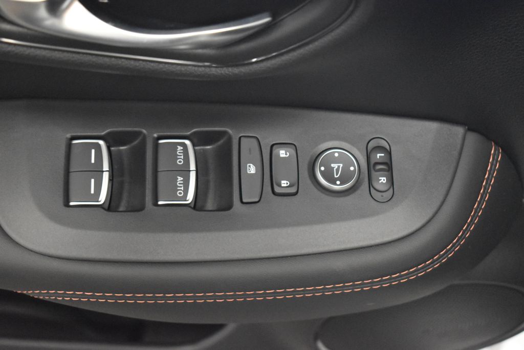 Thumbnail: 2026 Honda HR-V - 9