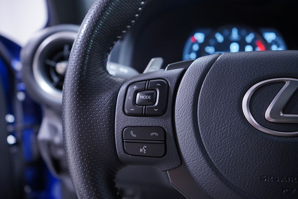 Thumbnail: 2022 Lexus IS - 20