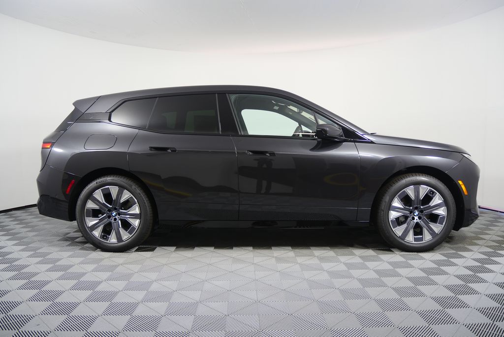 2026 BMW iX  2