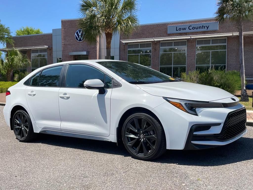 2023 Toyota Corolla SE FWD