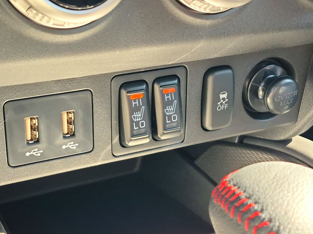 2026 Mitsubishi Outlander Sport 2.0 LE - 9