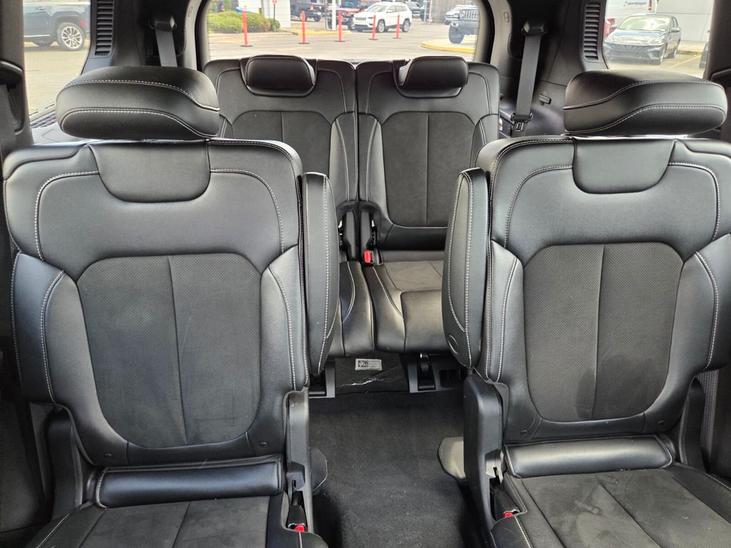 Used 2023 Jeep Grand Cherokee L SUV