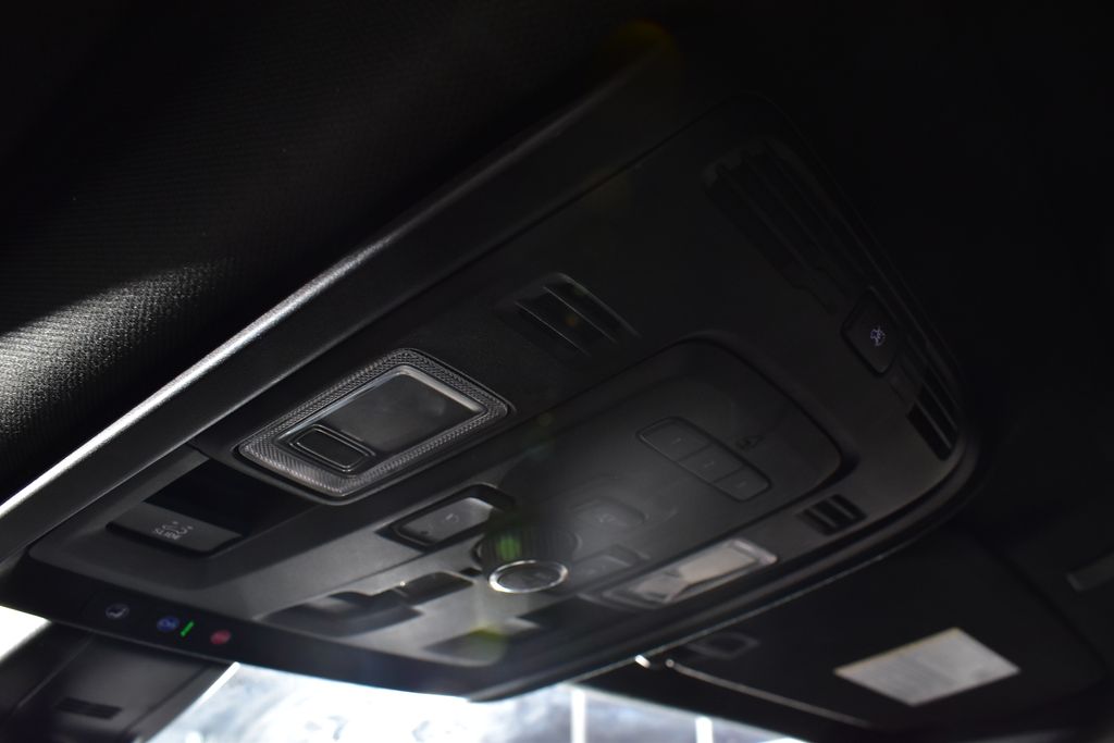 Thumbnail: 2022 GMC Yukon - 27