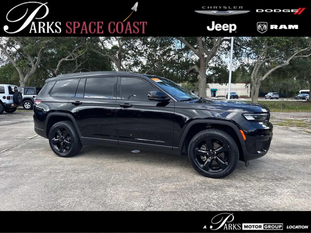 Diamond Black Crystal Pearlcoat 2023 Jeep Grand Cherokee L SUV / Crossover 4X2 8-Speed Automatic