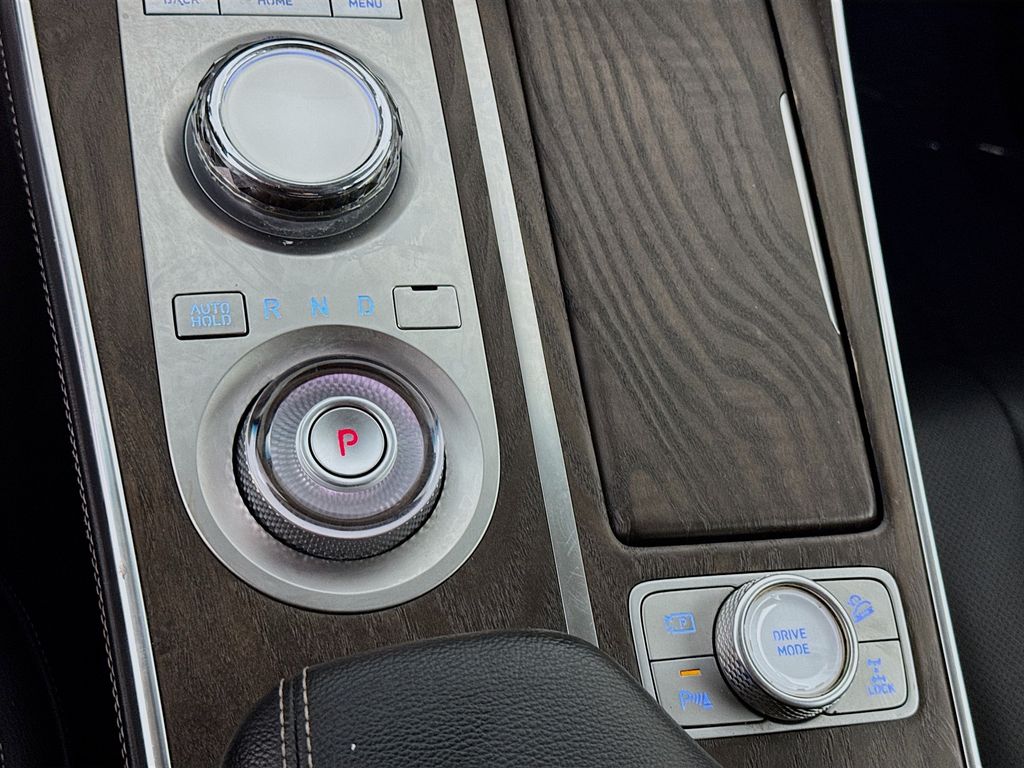 Used 2024 Genesis GV80 SUV