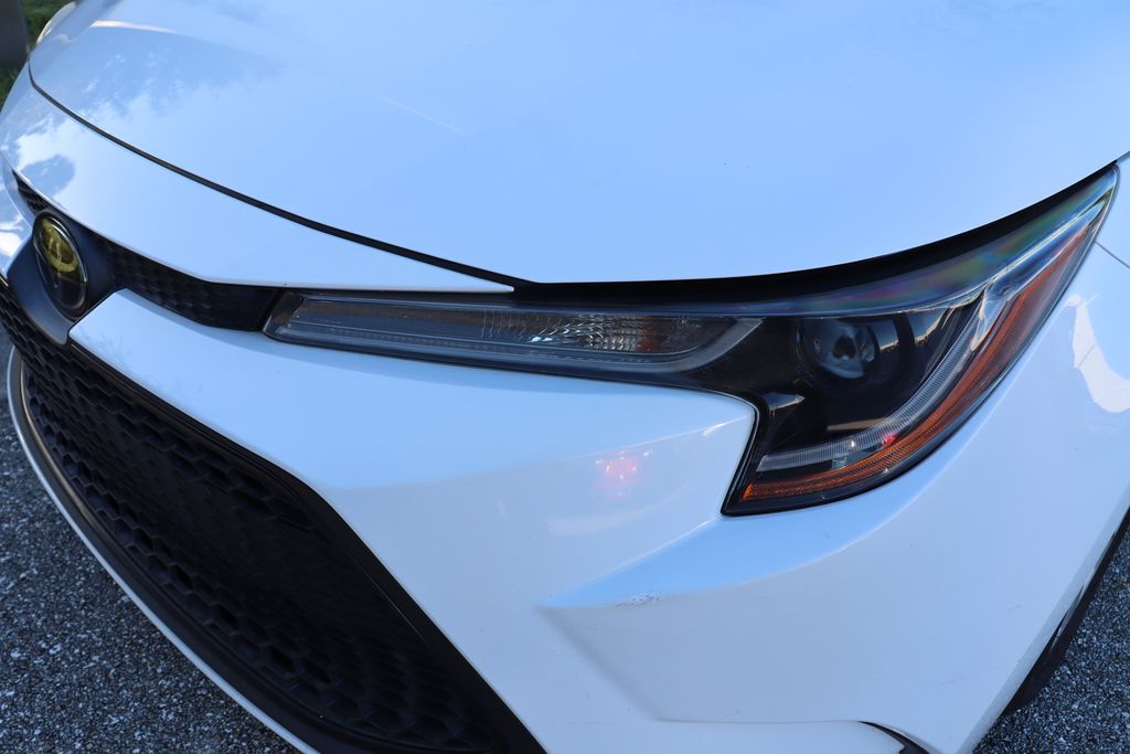 Thumbnail: 2022 Toyota Corolla - 3