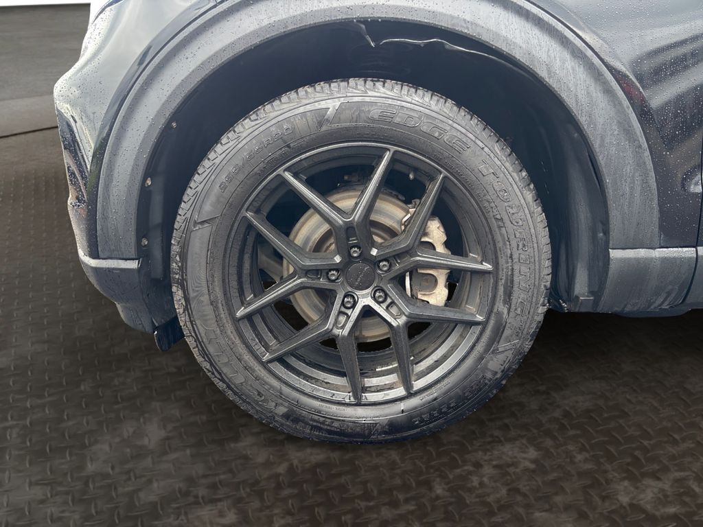 2023 Ford Explorer XLT Black at Spitzer Acura