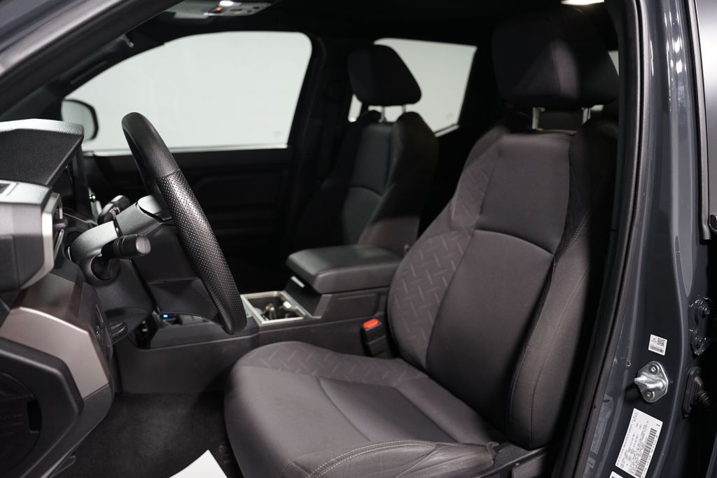 Thumbnail: 2024 Toyota Tacoma - 28