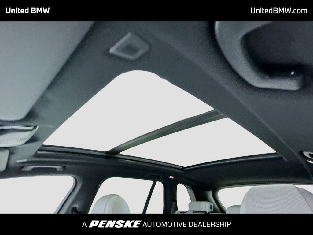 Thumbnail: 2026 BMW X5 - 19