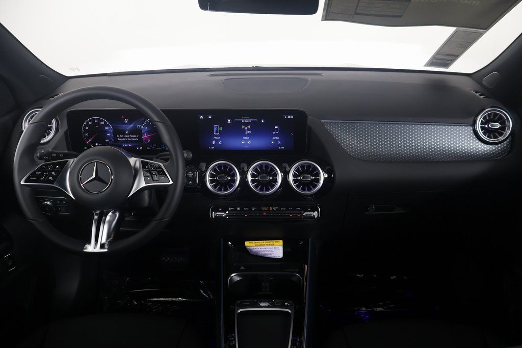 2025 Mercedes-Benz GLA 250 4