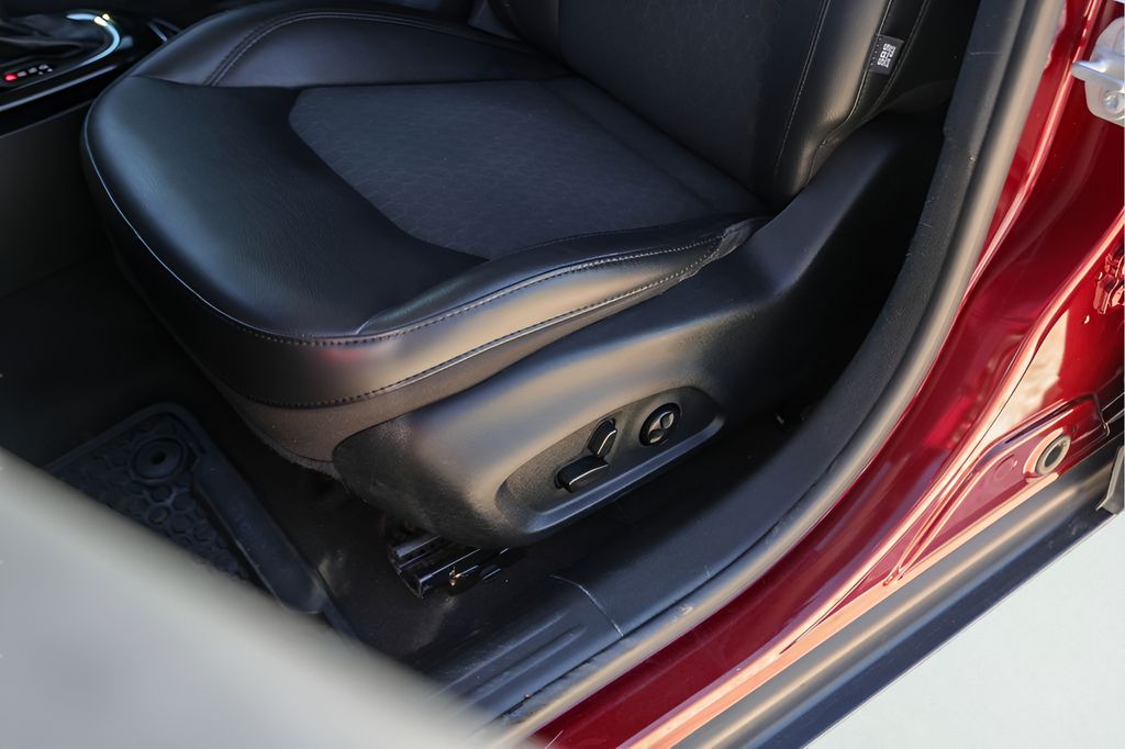 Used Car 2021 Jeep Compass  Altitude For Sale Under $20,000 In Austin, Texas