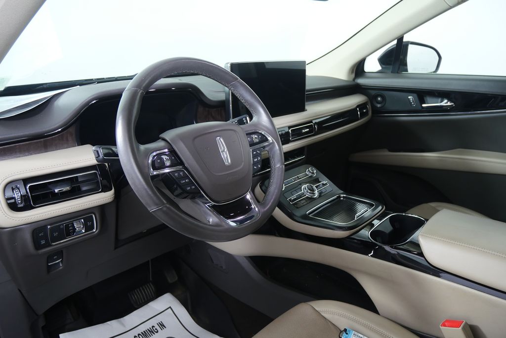 Thumbnail: 2021 Lincoln Nautilus - 11