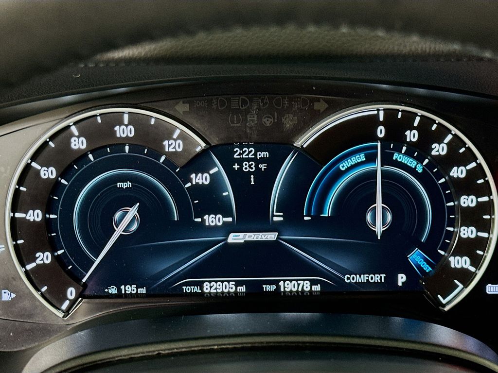 2018 BMW 5 Series 530e iPerformance 12