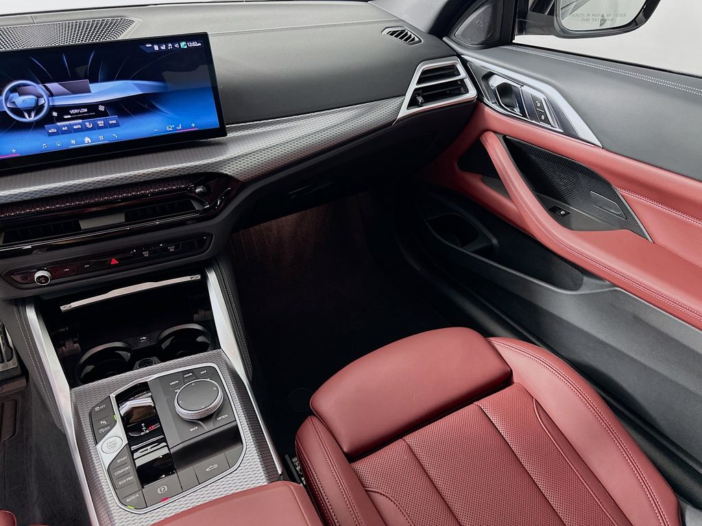 Thumbnail: 2025 BMW 4 Series - 23