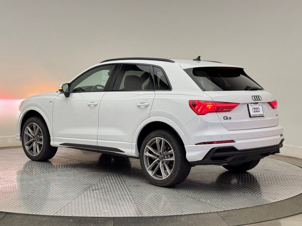 2025 Audi Q3  6