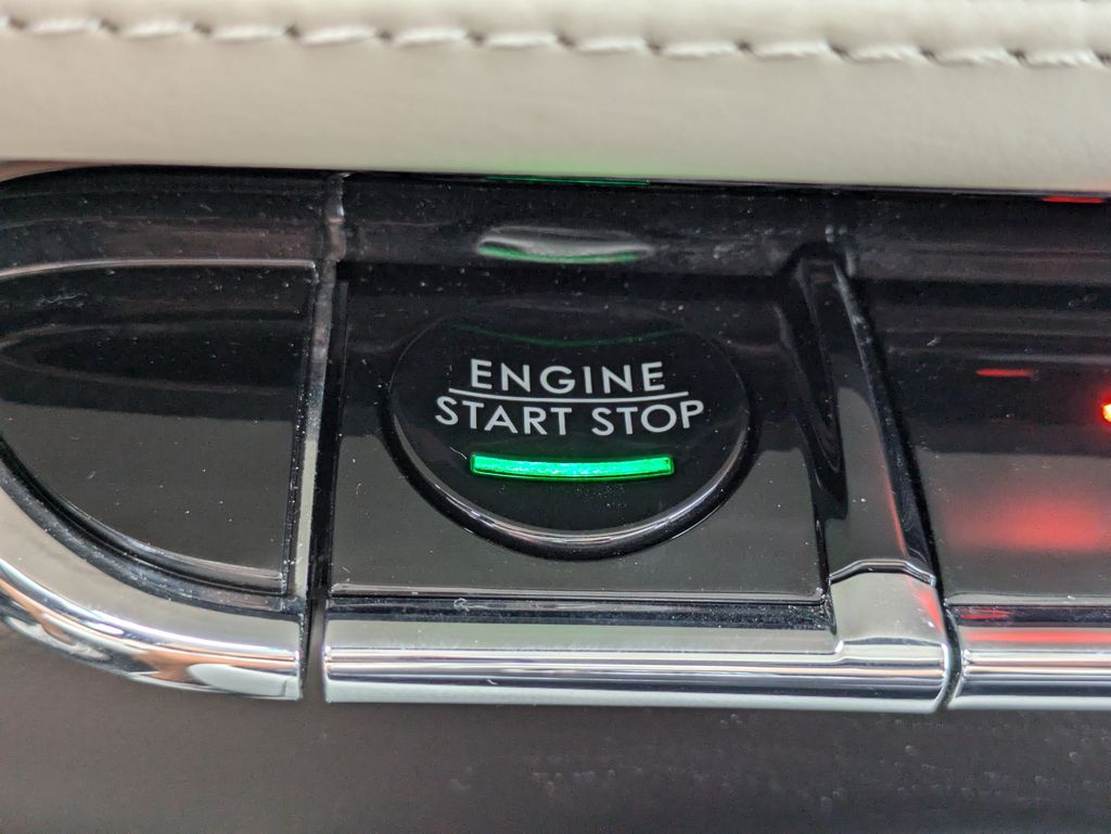2023 Lincoln Nautilus Black Label