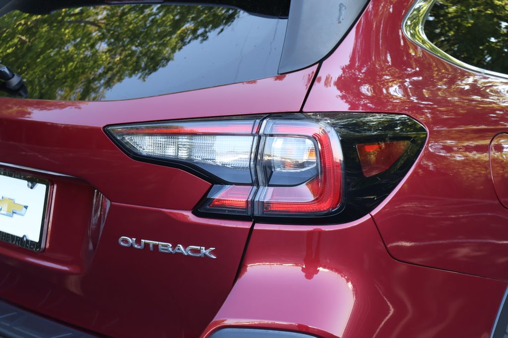 Thumbnail: 2021 Subaru Outback - 9