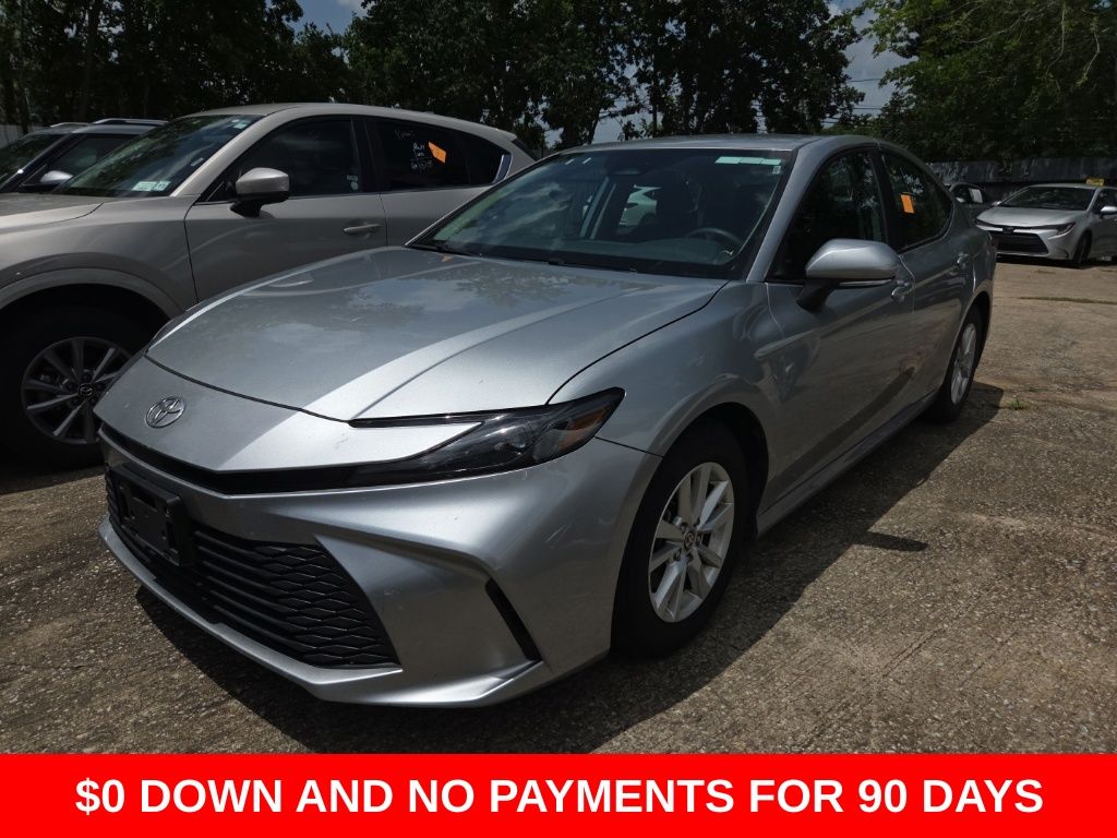 2025 Toyota Camry LE FWD