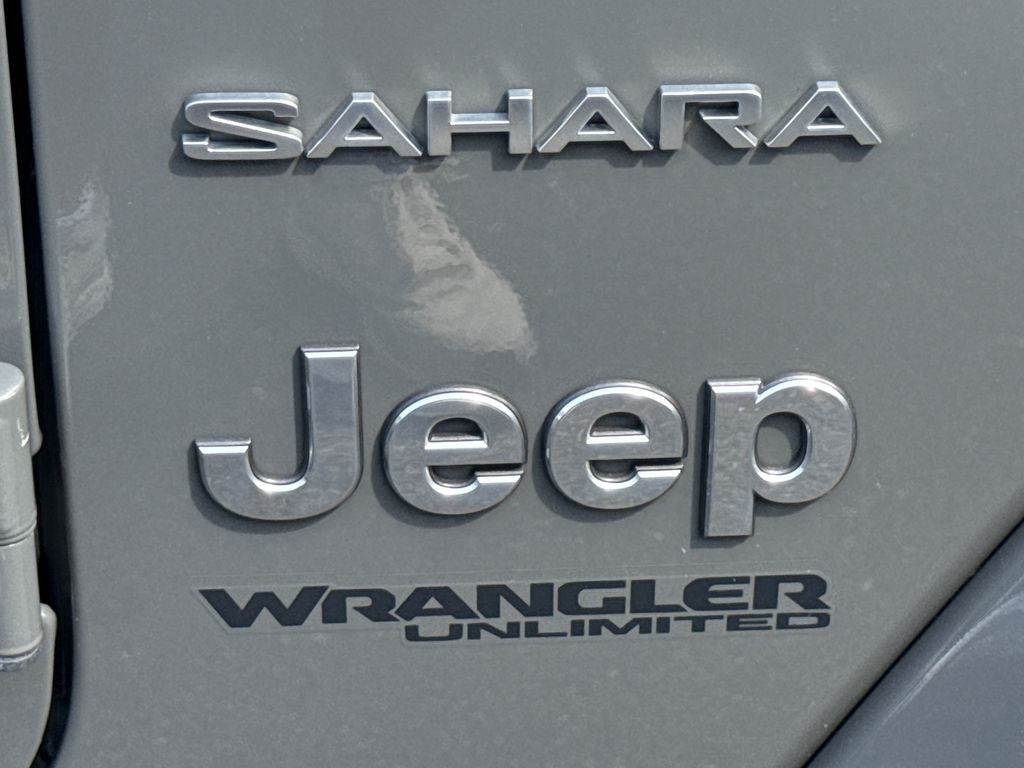 Used 2021 Gray Jeep Unlimited Sahara image 32