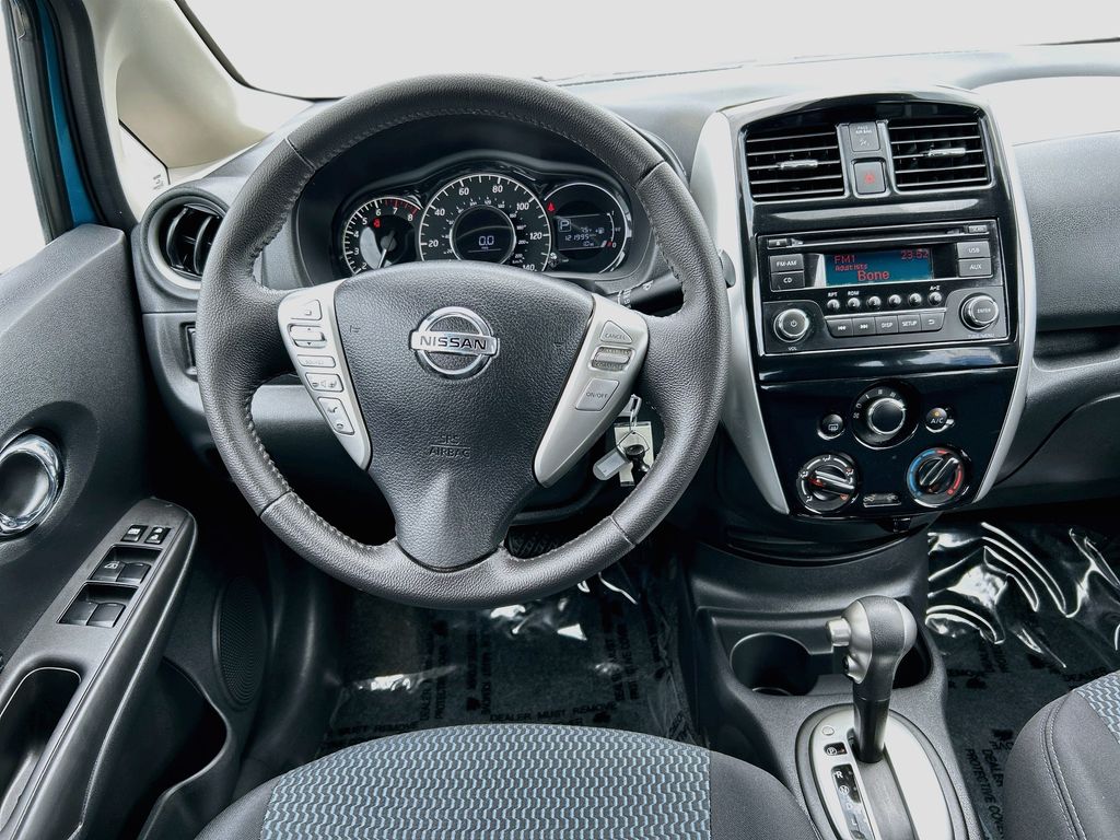 Thumbnail: 2015 Nissan Versa Note - 19