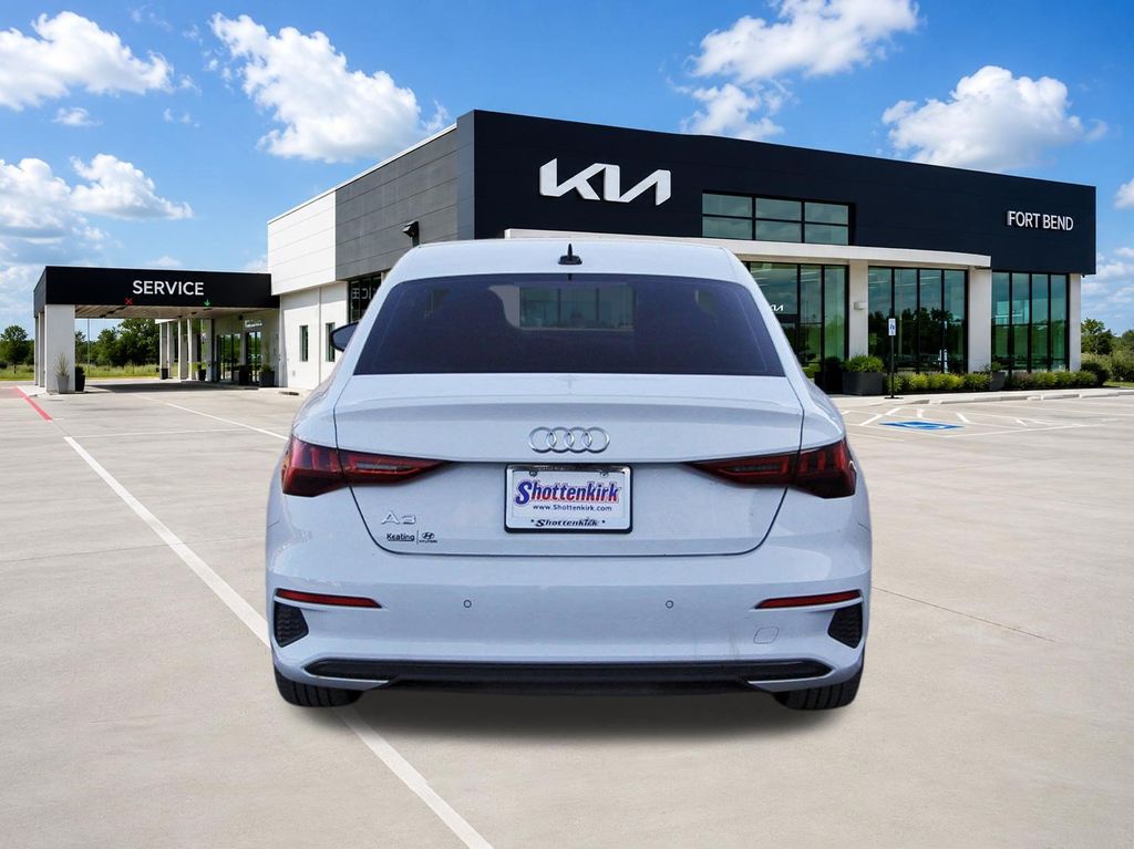 2022 Audi A3 40 Premium Plus - 5