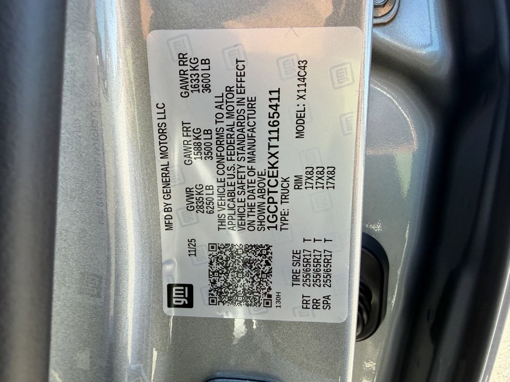 new 2026 Chevrolet Colorado car, priced at $39,595