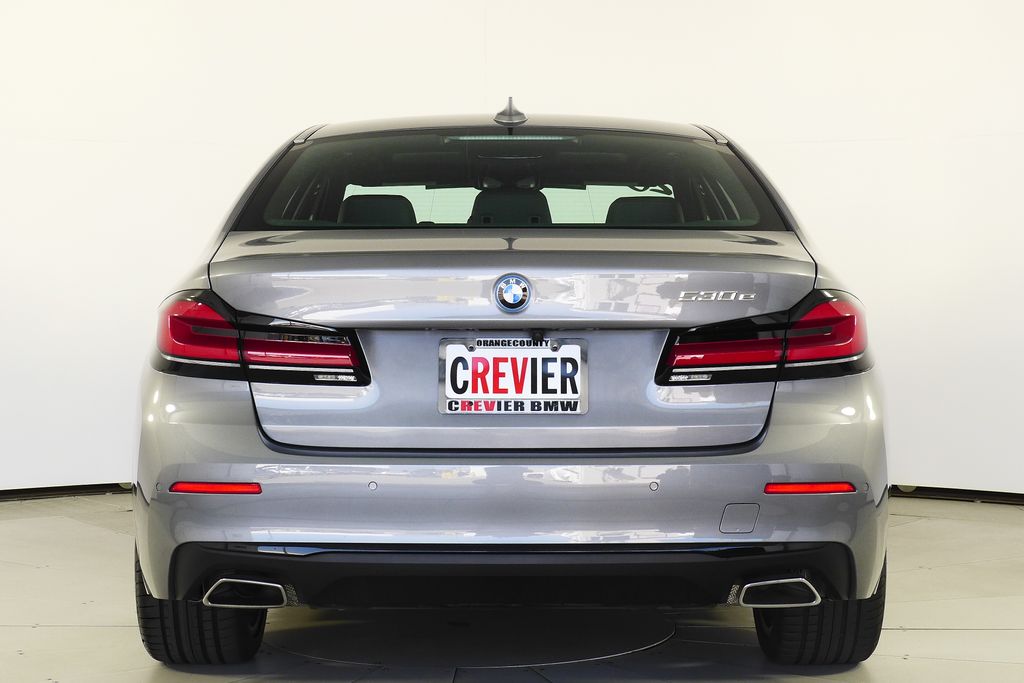Thumbnail: 2023 BMW 5 Series - 8