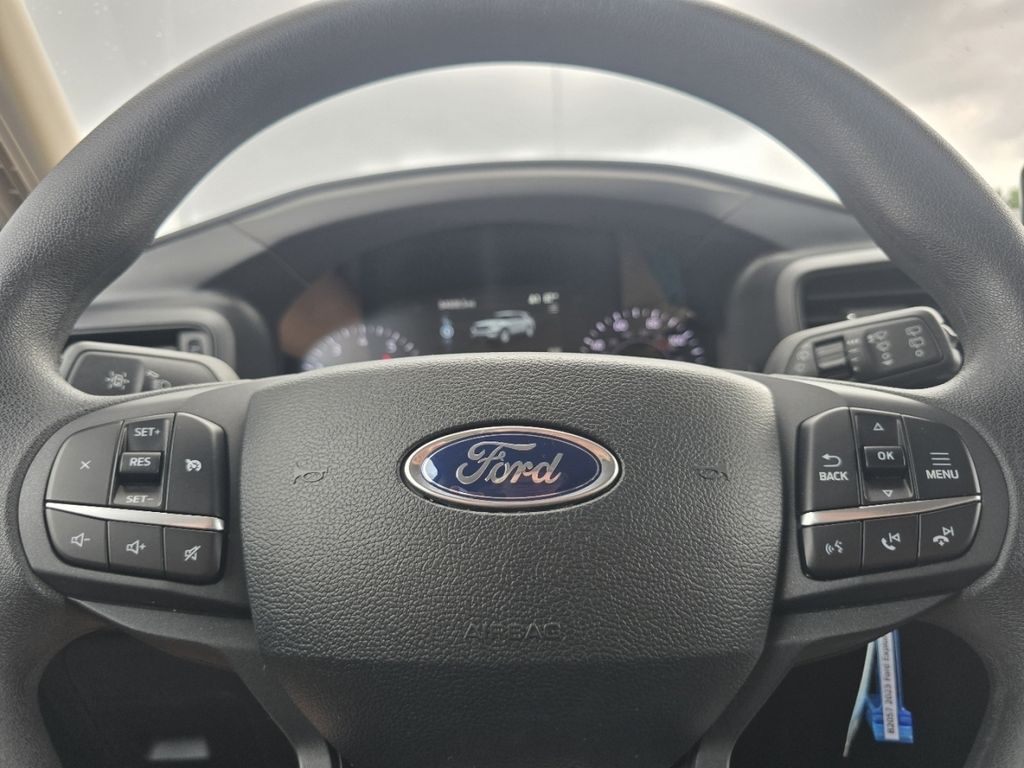 Used 2023 Black Ford  image 24