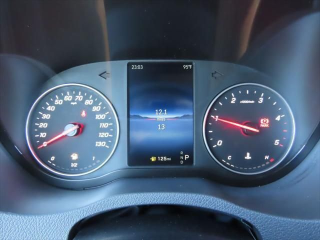 Thumbnail: 2025 Mercedes-Benz Sprinter - 31