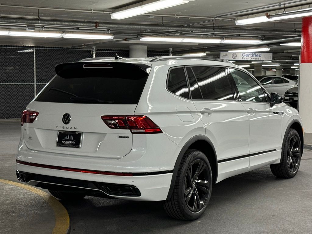 2024 Volkswagen Tiguan 2.0T SE R-Line Black 5