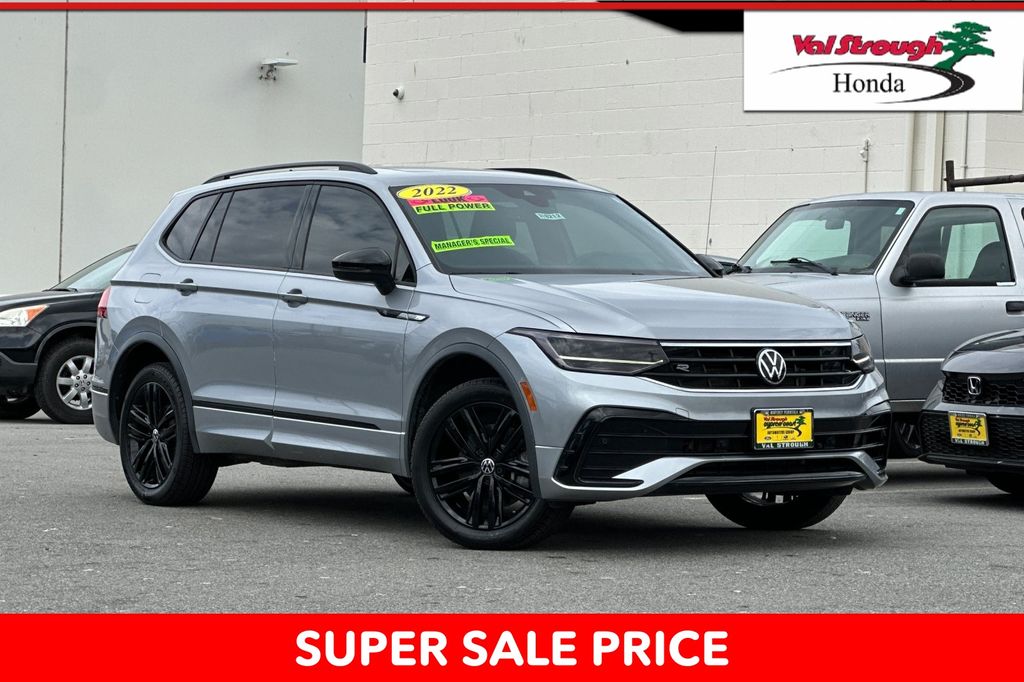 Pyrite Silver Metallic 2022 Volkswagen Tiguan SUV / Crossover All-Wheel Drive 8-Speed Automatic