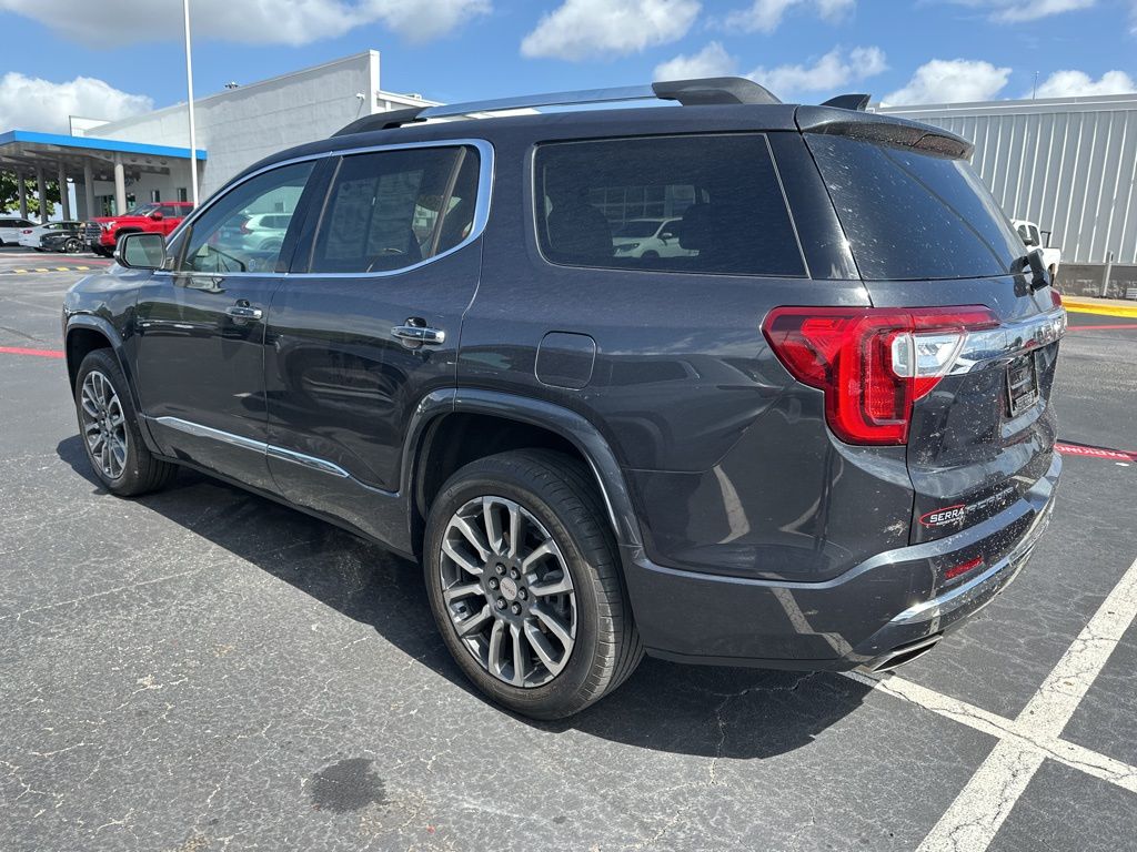 2022 GMC Acadia Denali 6