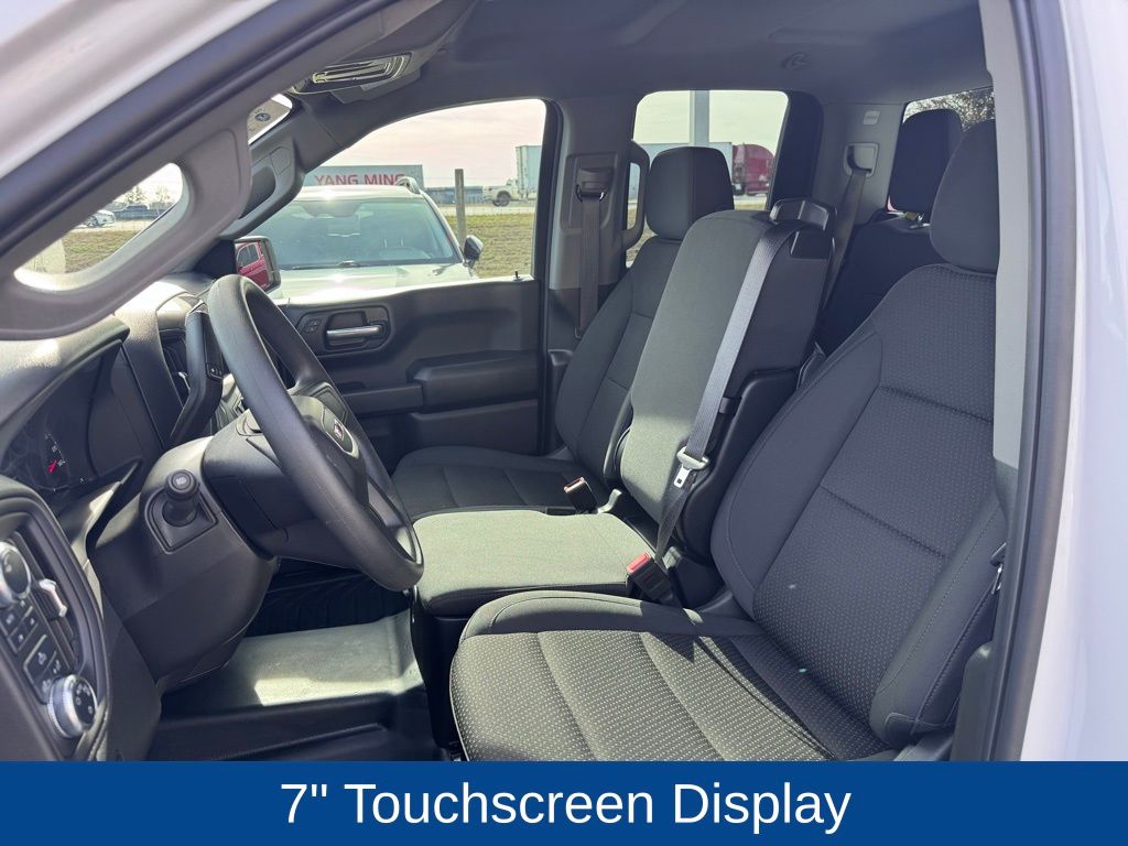 2025 GMC Sierra 1500 Pro