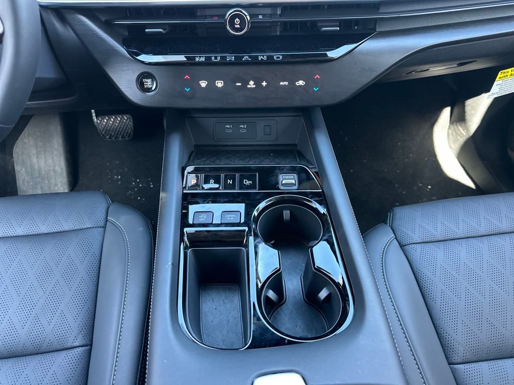 2025 Nissan Murano Platinum photo