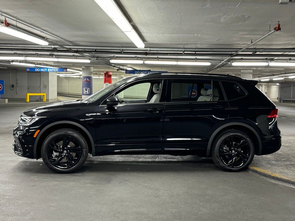 2024 Volkswagen Tiguan 2.0T SE R-Line Black 31