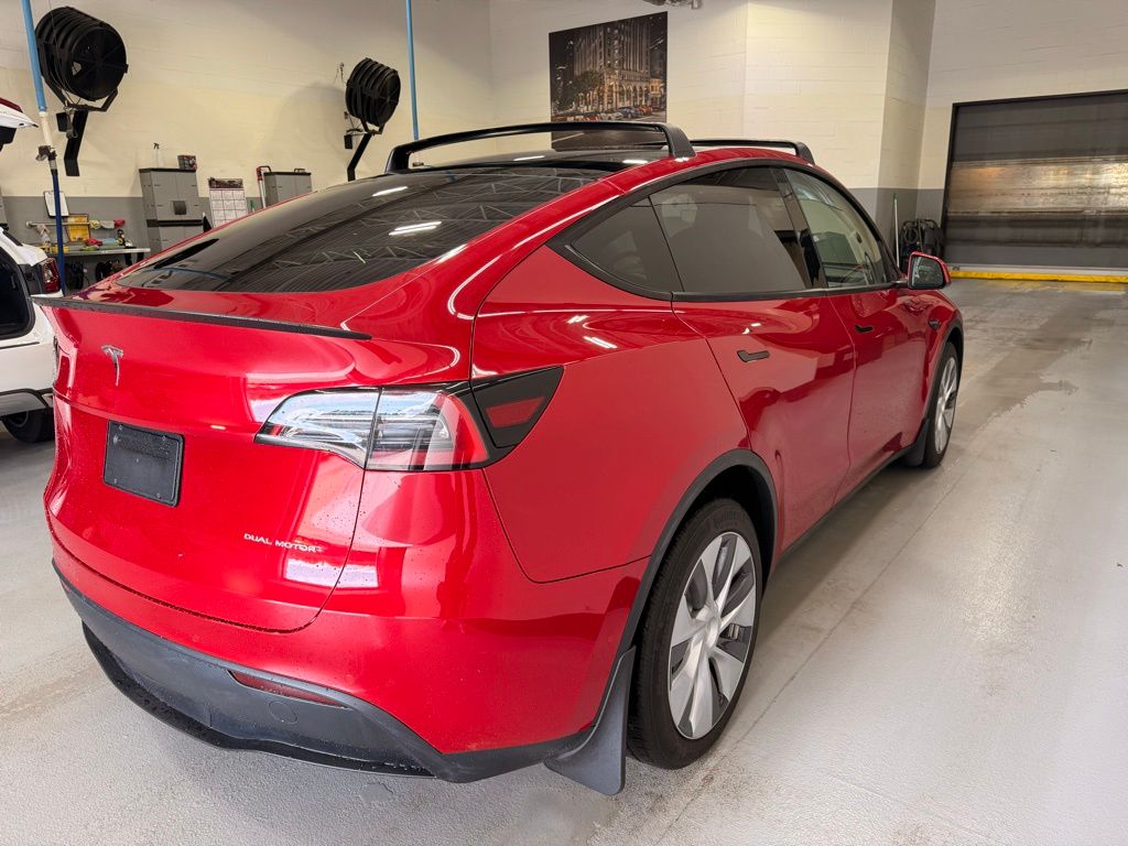 2022 Tesla Model Y Long Range 6