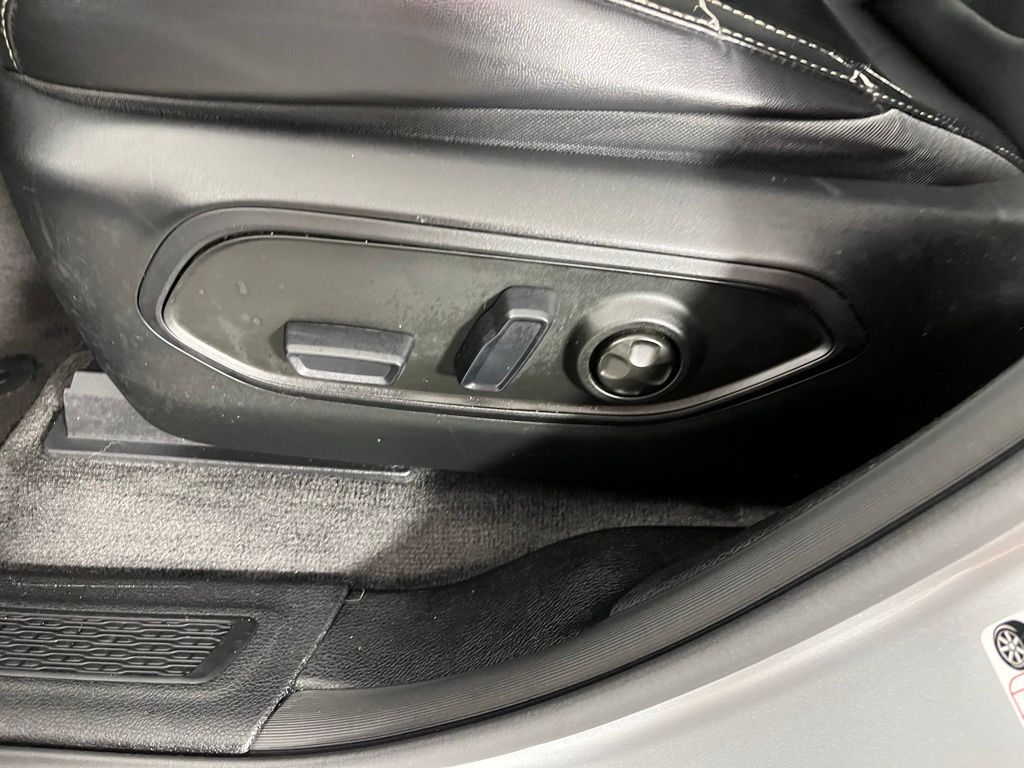 Thumbnail: 2021 Jeep Grand Cherokee L - 25