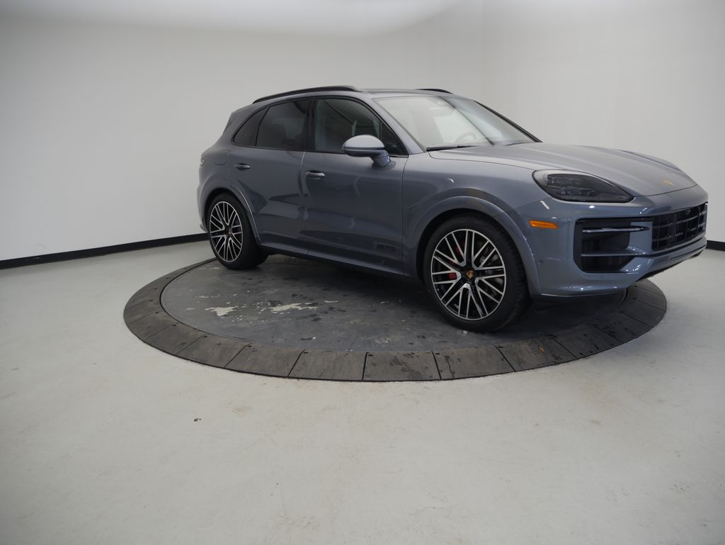 Thumbnail: 2026 Porsche Cayenne - 9