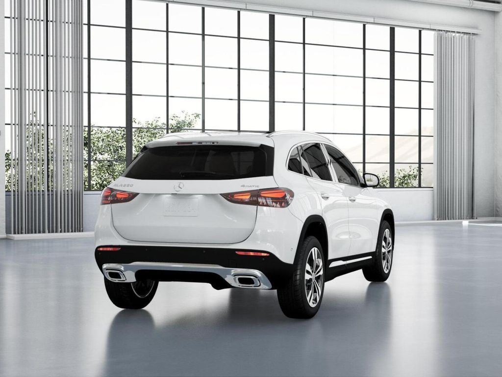 Thumbnail: 2026 Mercedes-Benz GLA - 23