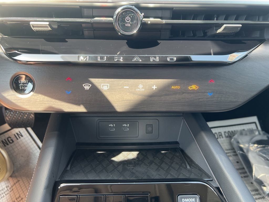 2025 Champagne Silver Metallic Nissan Murano SL AWD SUV