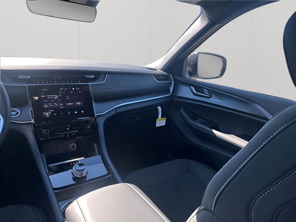 New Car 2025 Jeep Grand Cherokee L  For Sale Under $50,000 In Austin, Texas