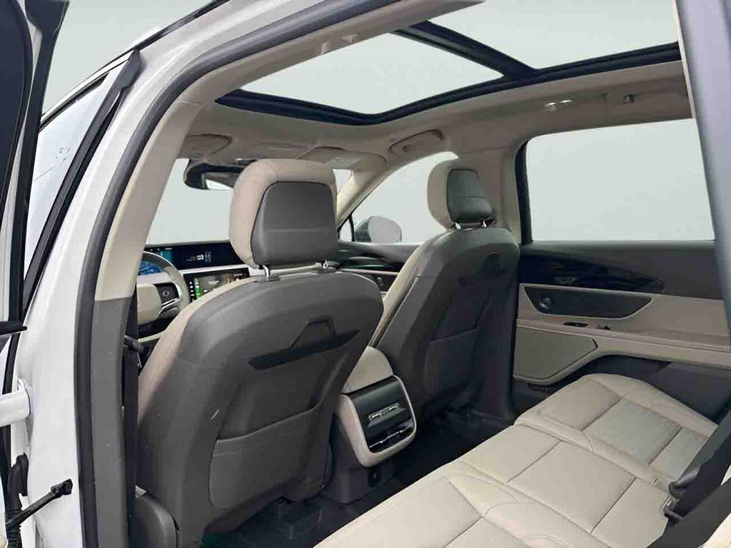 2025 Lincoln Nautilus