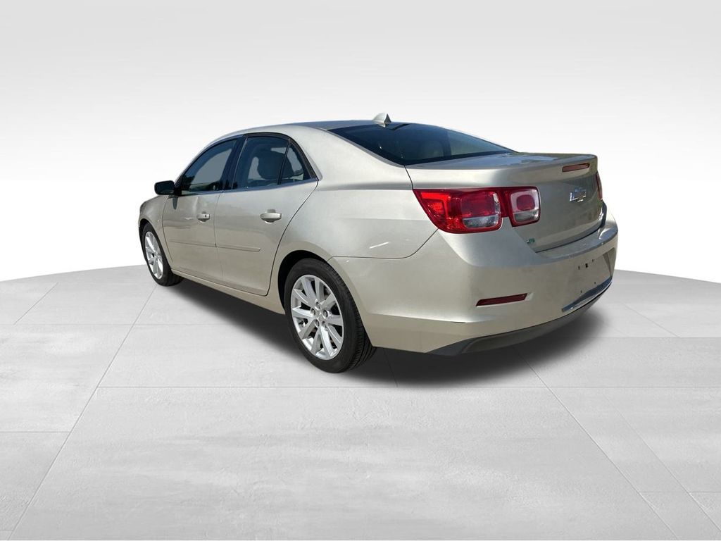2014 Champagne Silver Metallic Chevrolet Malibu LT FWD Sedan